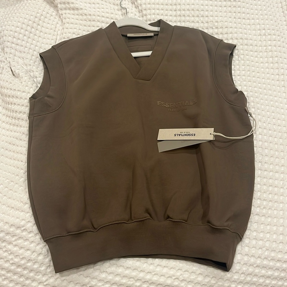 Essentials Fear of God V Neck shirt